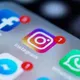 Instagram Facebook Like/Follow